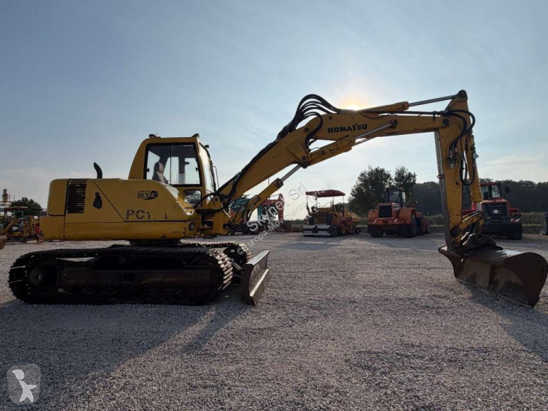 جرافة Komatsu R