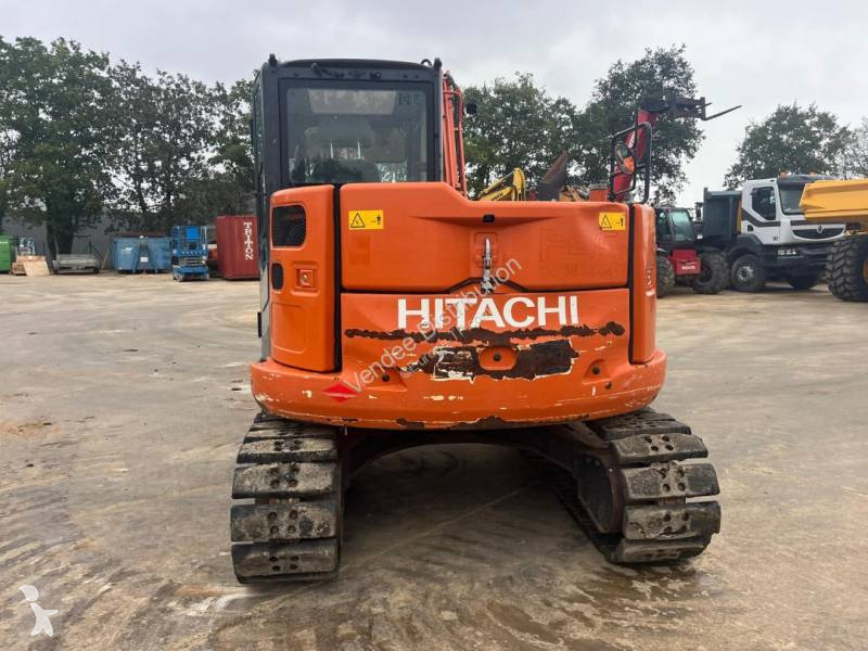 جرافة Hitachi