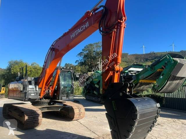 Багер Hitachi 7