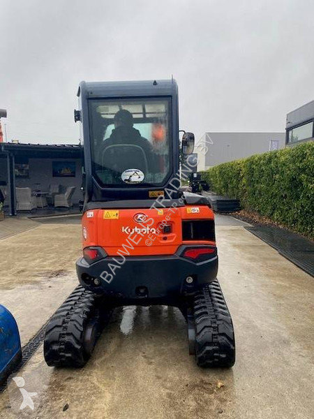 Excavator Kubota 274