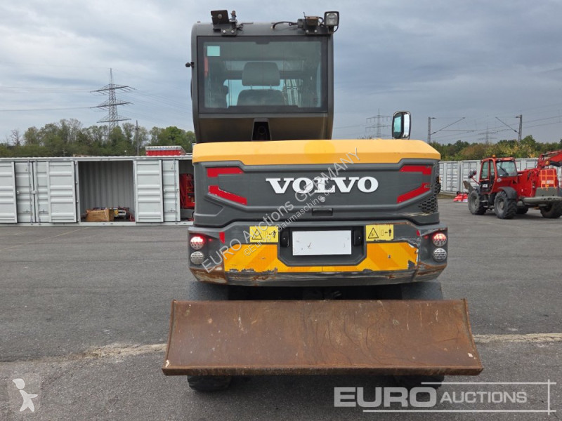 Багер Volvo EW60E