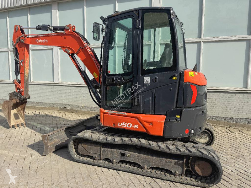 Багер Kubota U50-5