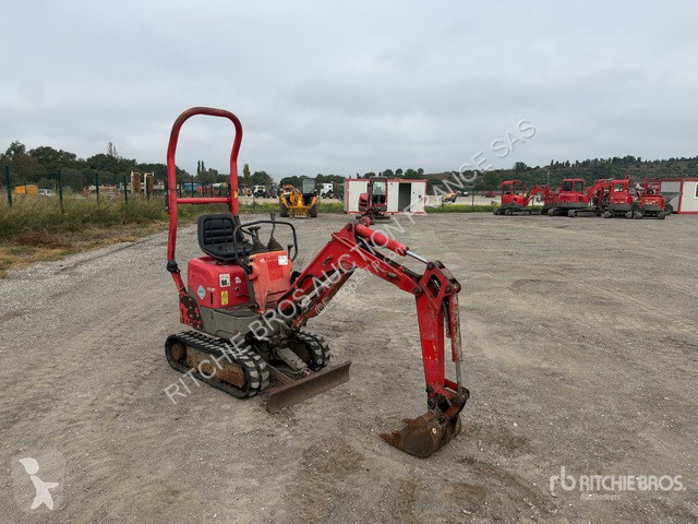 جرافة Yanmar SV08-1A