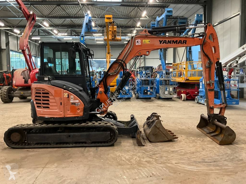 جرافة Yanmar Vio 57-6 A