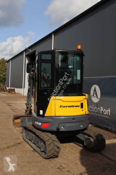 جرافة Eurotrac HE26SR