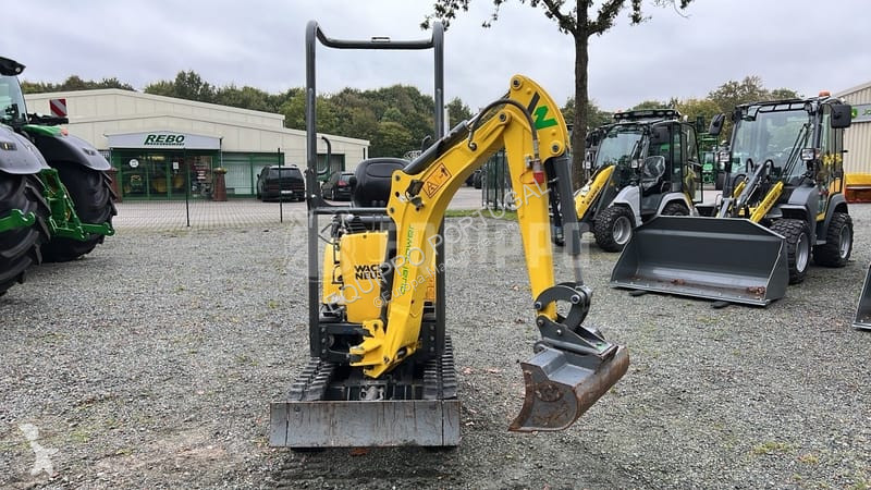 Escavadora Wacker Neuson 803