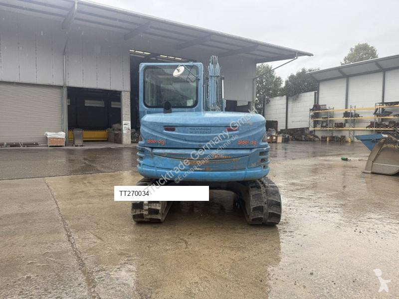 جرافة Takeuchi Powertilt