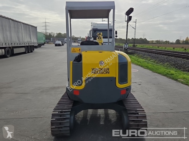 جرافة Wacker Neuson EZ28
