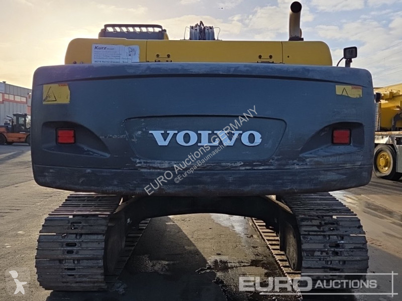 جرافة Volvo EC240