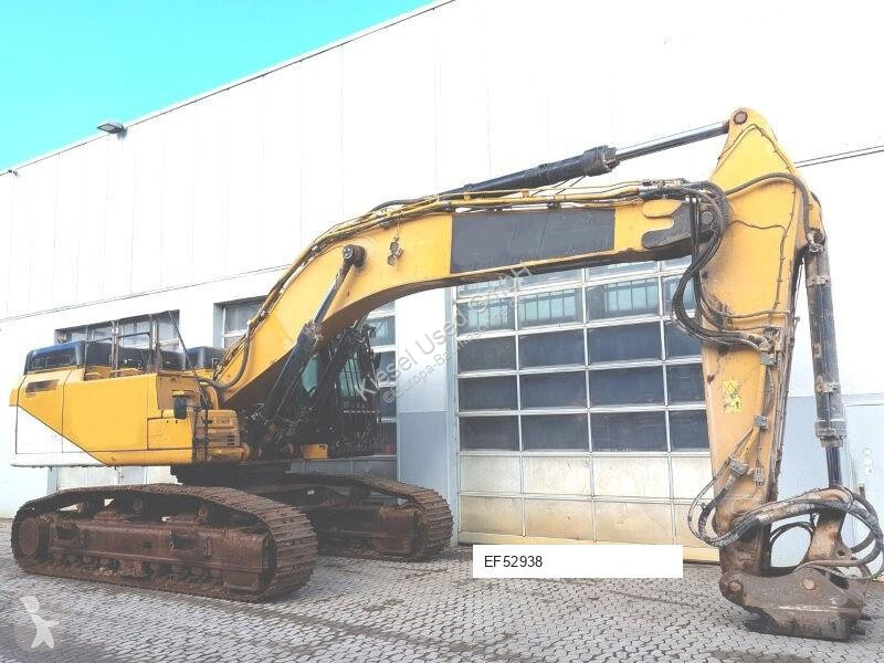 Escavadora Caterpillar