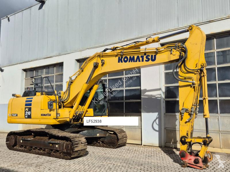 Escavadora Komatsu 10