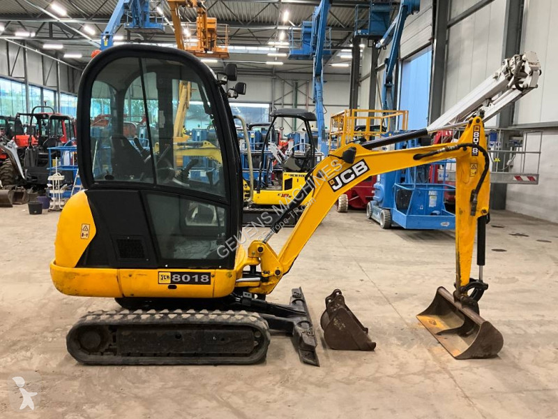 Graafmachine JCB