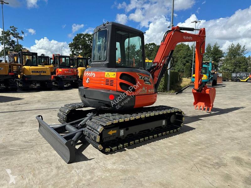 Escavadora Kubota SZ