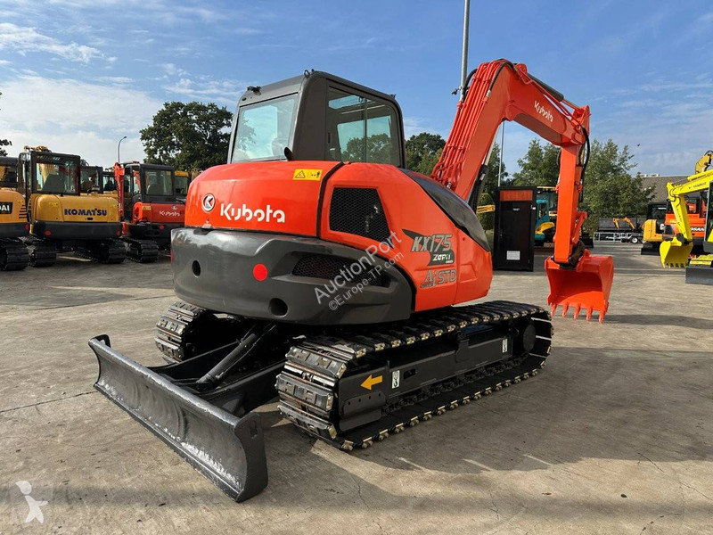 Escavadora Kubota KX175-5