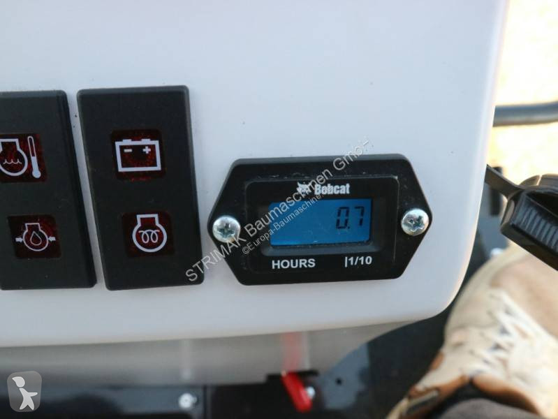 Escavadora Bobcat z
