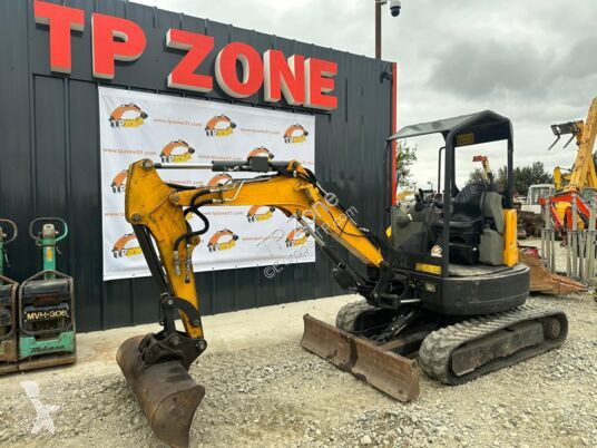 Escavadora Bobcat Canopy