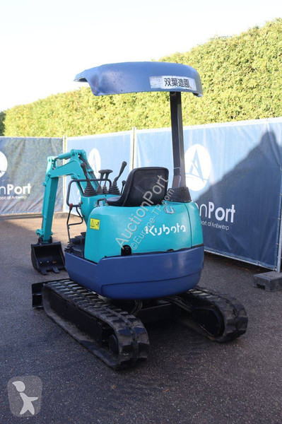 Escavadora Kubota U-15