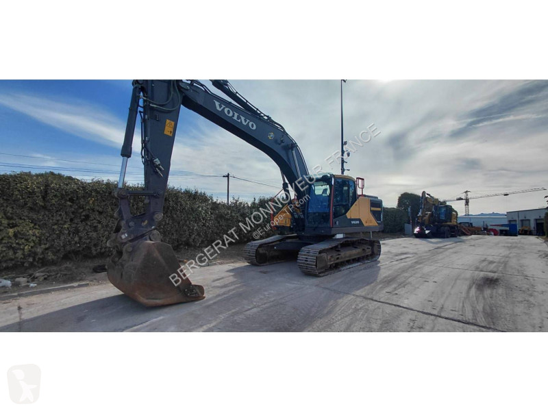 Graafmachine Volvo EC250