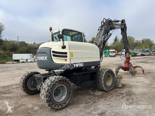 Excavadora Terex