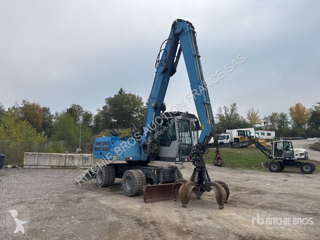 Excavadora Terex