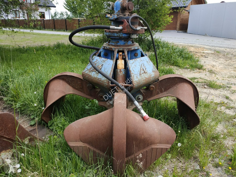 Udstyr til anlægsarbejder Caterpillar 322D...