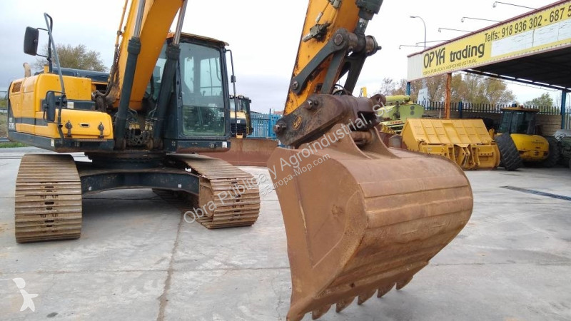 Excavadora Hyundai