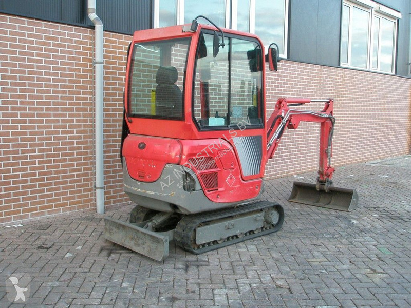 Escavatore Yanmar