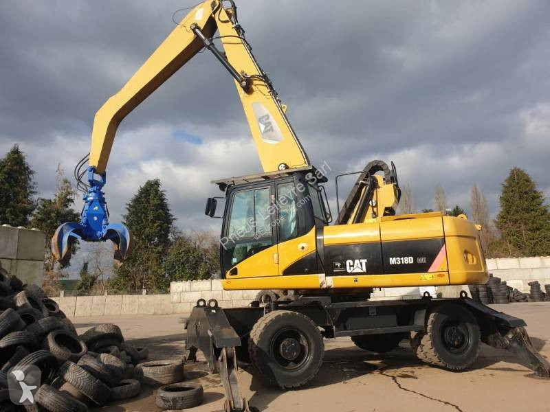 Escavatore Caterpillar