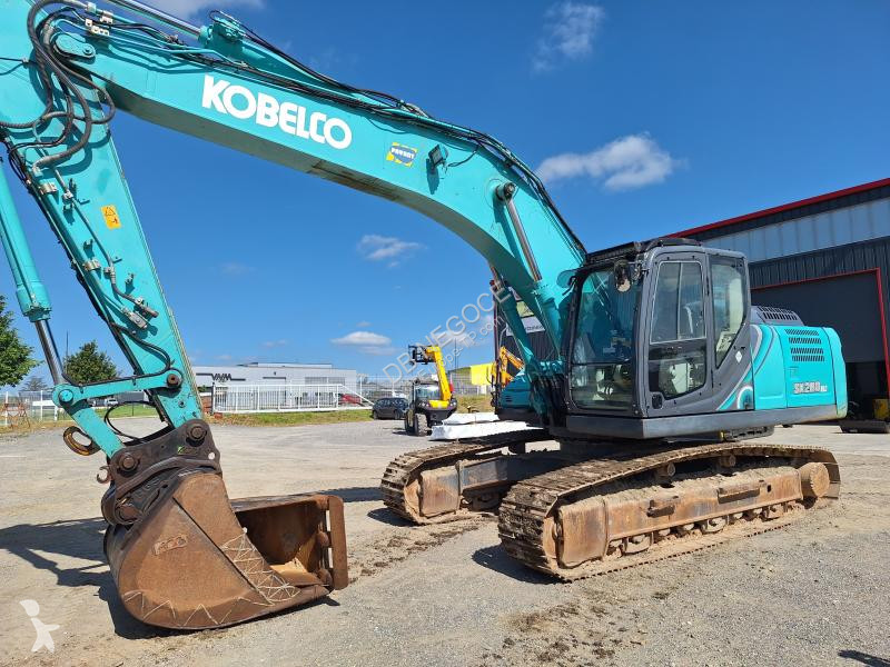 Escavadora Kobelco 260 LC-10