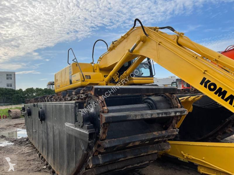 Excavator Komatsu PC220-6 PC200-6 PC220-7...