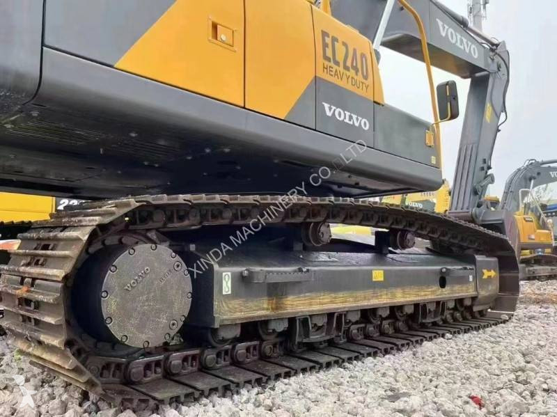 جرافة Volvo EC240D EC200D EC210 EC250D EC350D