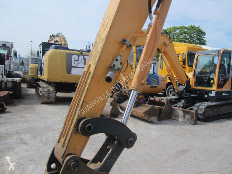 Escavadora Hyundai  R60CR 9A