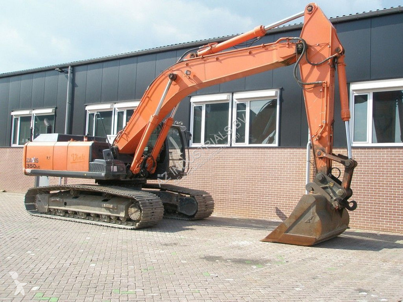 Excavadora Hitachi LC-5B