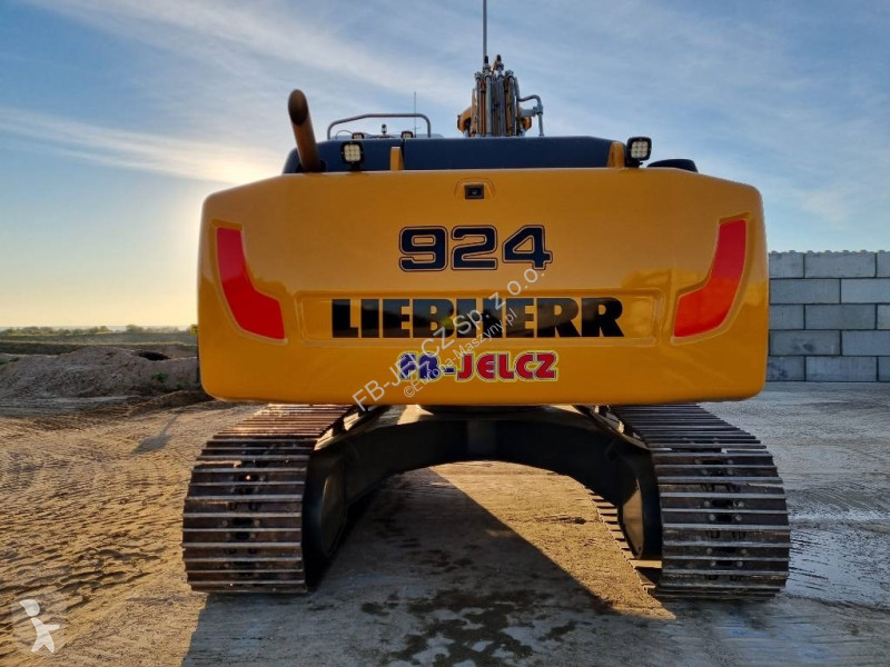 Escavadora Liebherr R 924    Excavator LIEBHERR...
