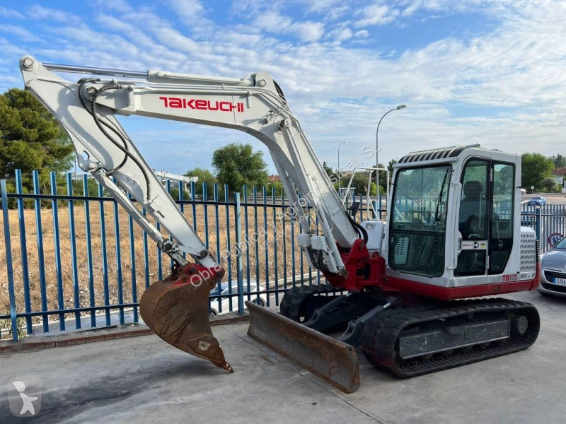 Skovl Takeuchi