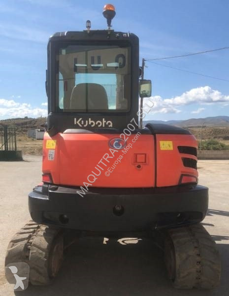 Escavatore Kubota 057-4