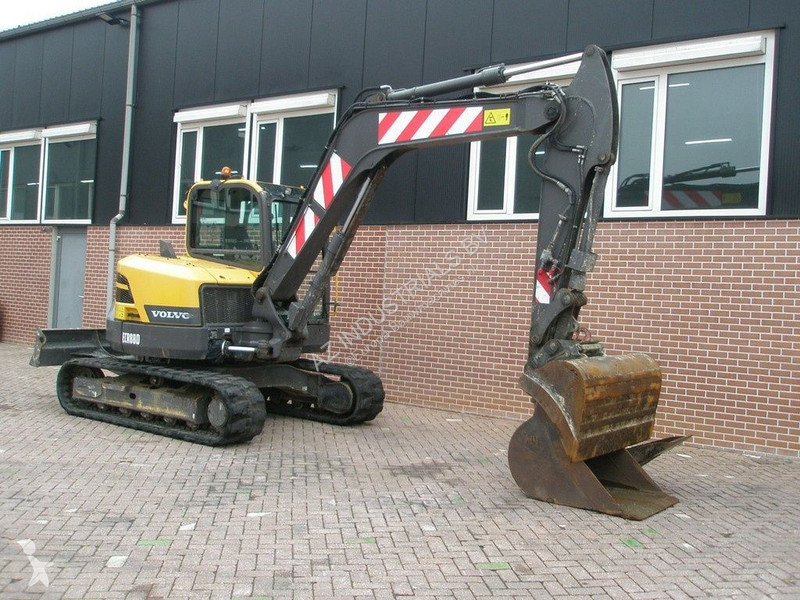 Lopatový nakládač Volvo D