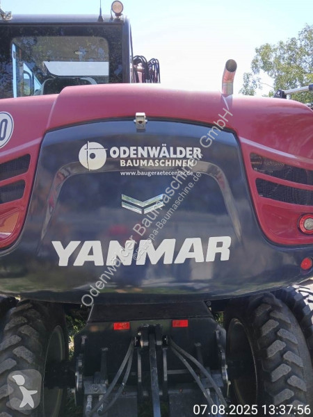 Excavadora Yanmar B75W