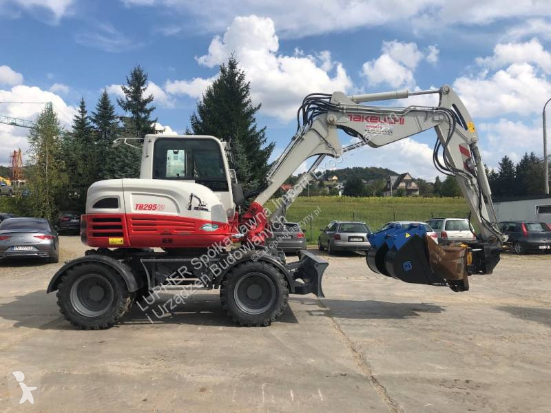Escavadora Takeuchi TB295W