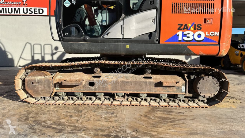 Excavadora Hitachi -6
