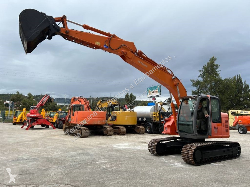 Excavadora Hitachi