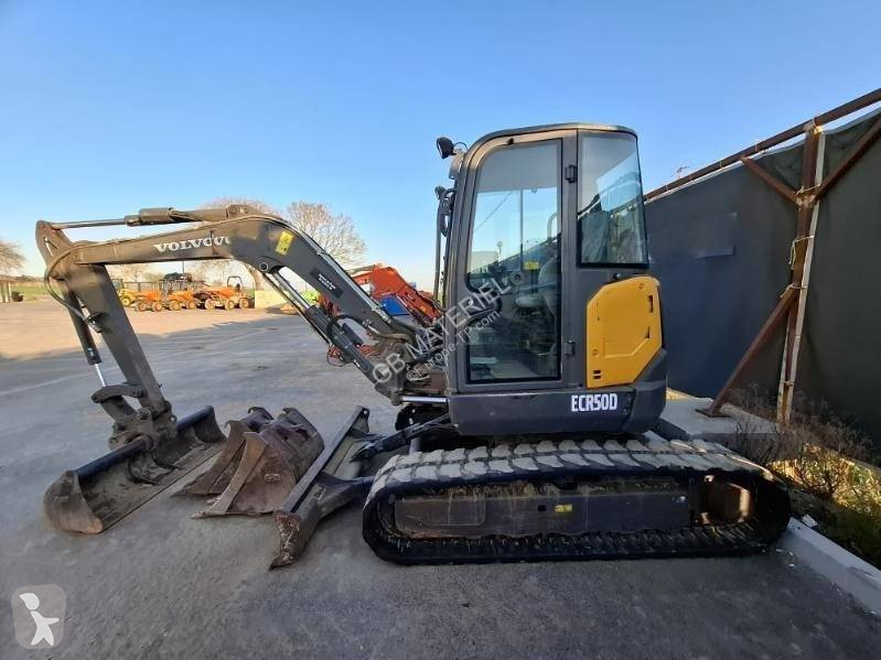 Lopatový nakládač Volvo ECR50D