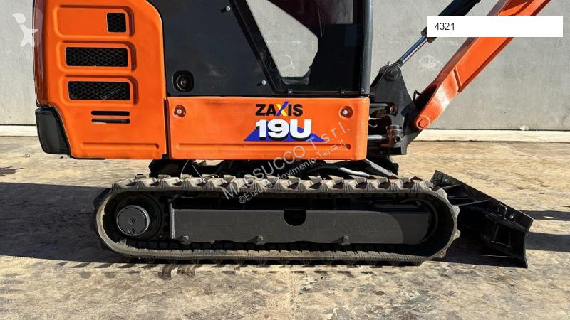Escavatore Hitachi ZX19-5A CR