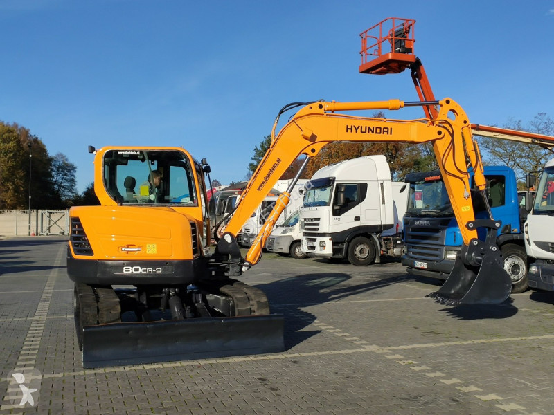 Excavadora Hyundai ROBEX 80CR-9 2013r 8,3 tony