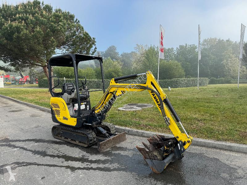 Escavatore Yanmar SV16