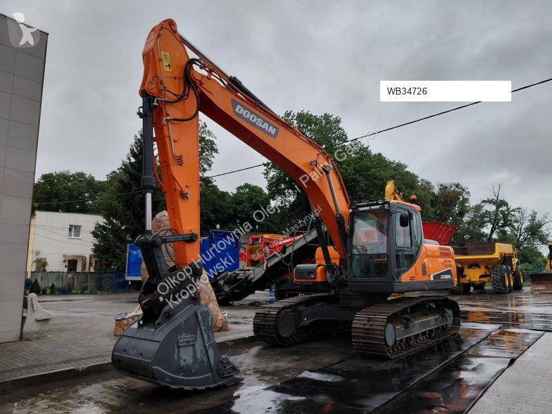 Excavator Doosan DX225