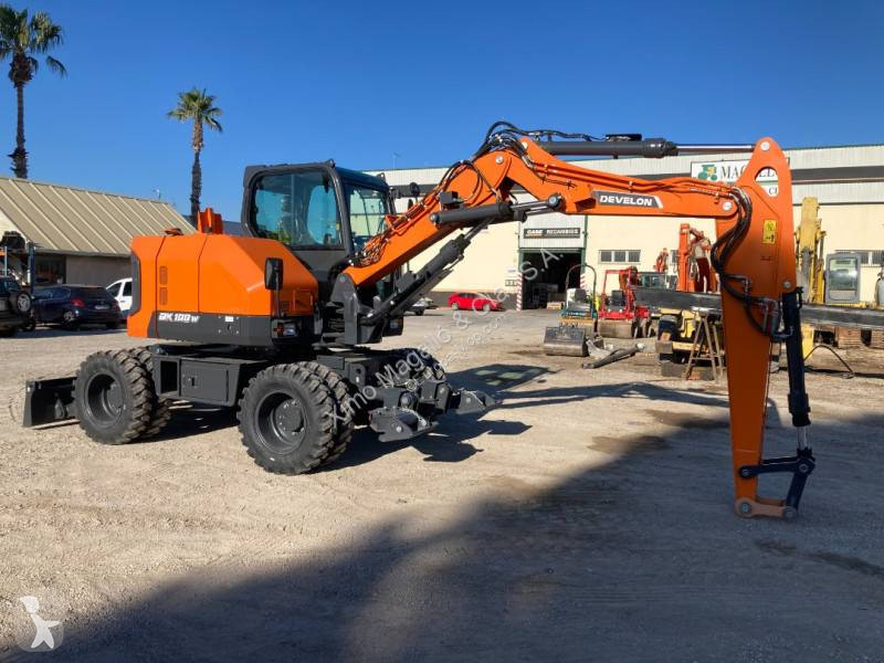 Excavator Doosan DX100W-7