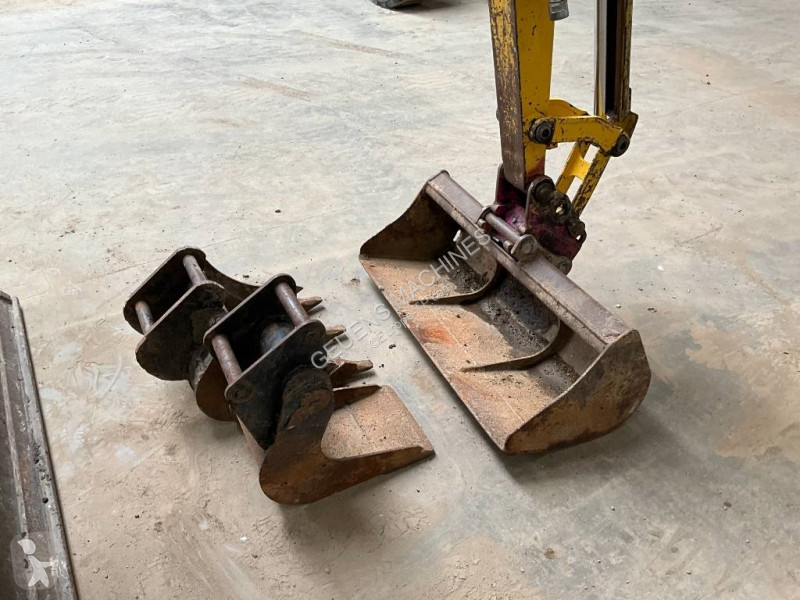 Excavator Komatsu MR-3