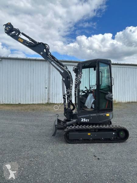 Escavadora Eurocomach MINI PELLE EUROCOMACH 25 ZT