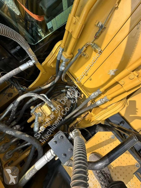 Excavadora Caterpillar 320GC